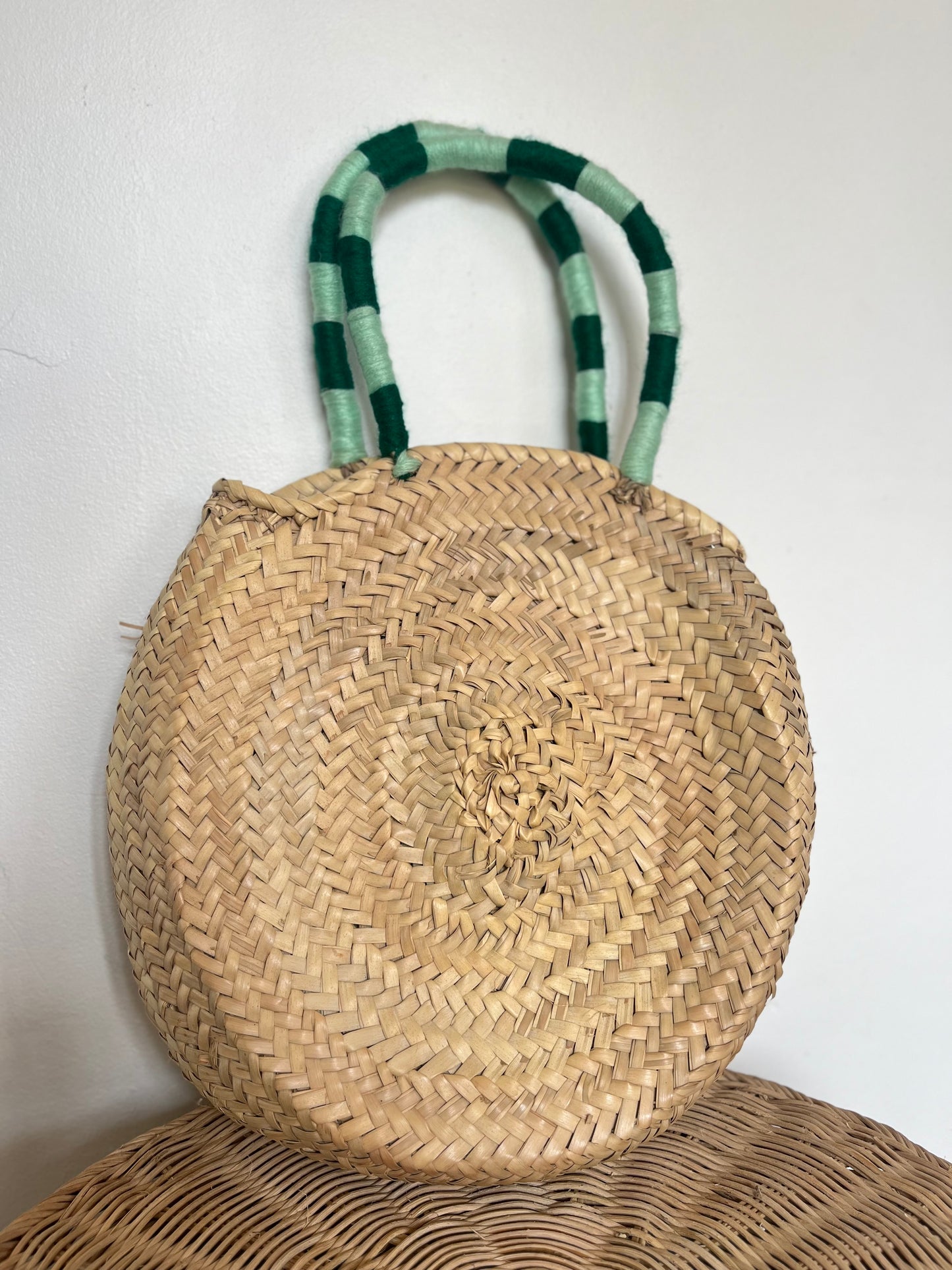 Panier rond avec anses colorées - DINA